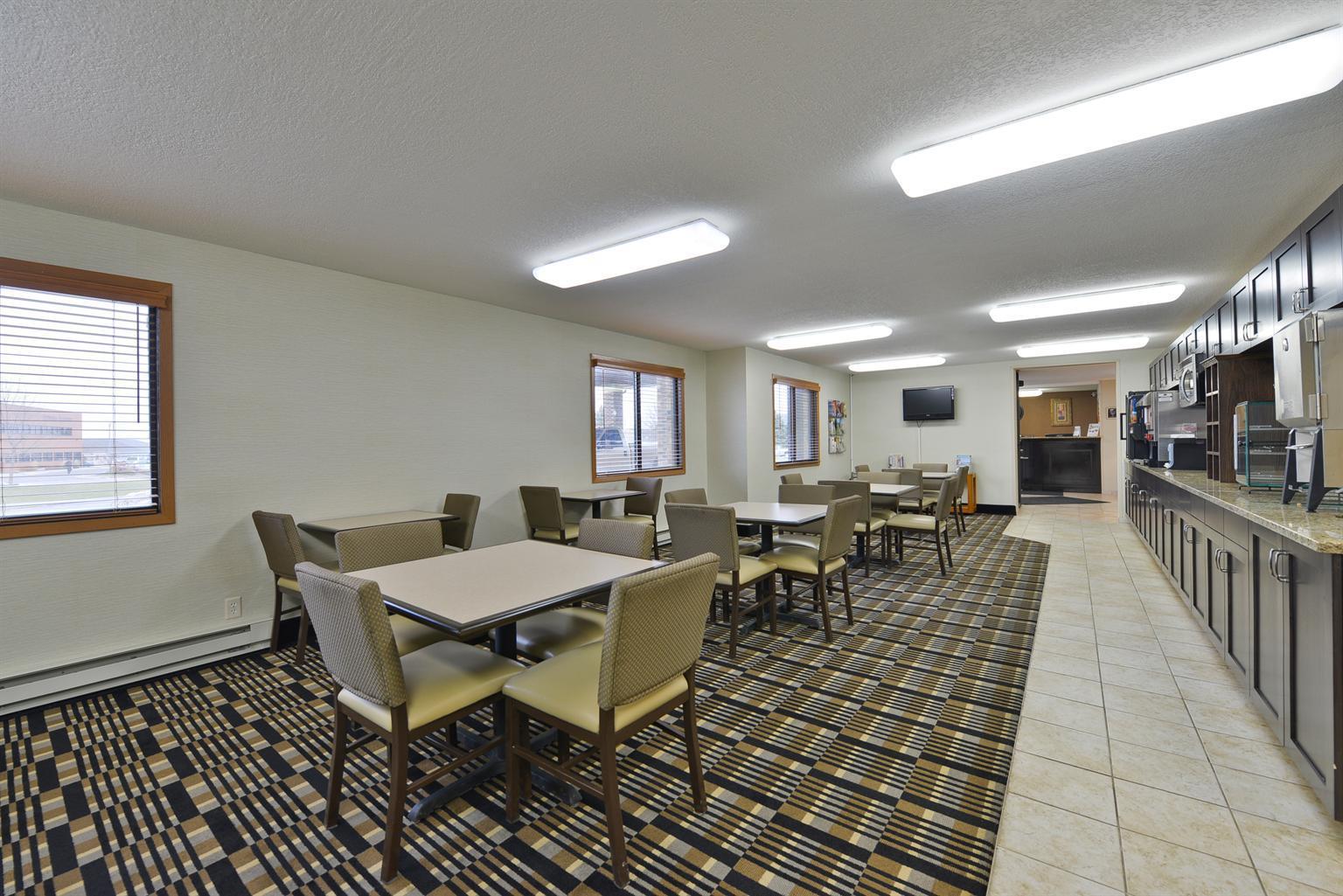 Americas Best Value Inn&Suites Bismarck Restaurante foto